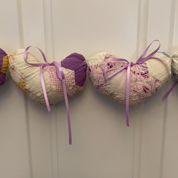 Cute hearts wall hanging made from old quilts 36” - Picture 3 of 8